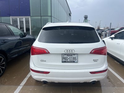 2011 Audi Q5 2.0T Premium quattro