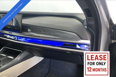 2023 BMW 7 Series 740i