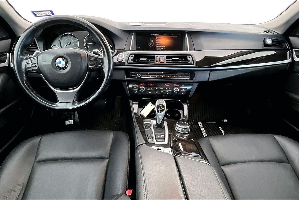 2016 BMW 5 Series 528i xDrive