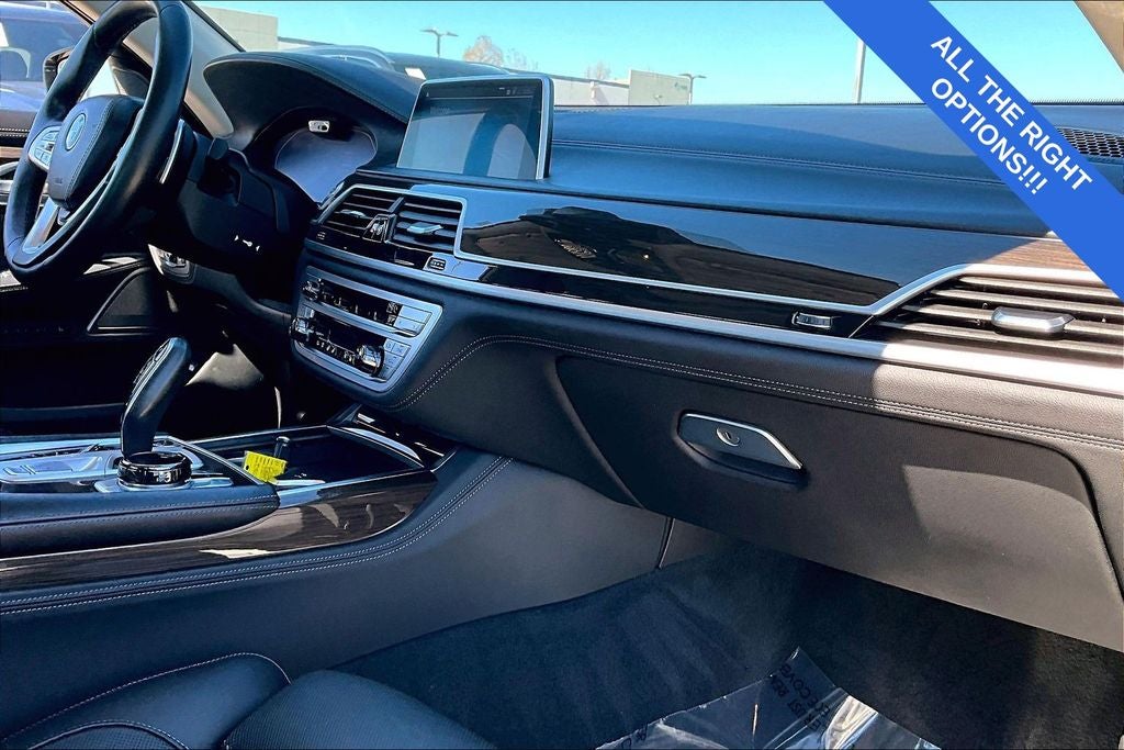 2022 BMW 7 Series 750i xDrive