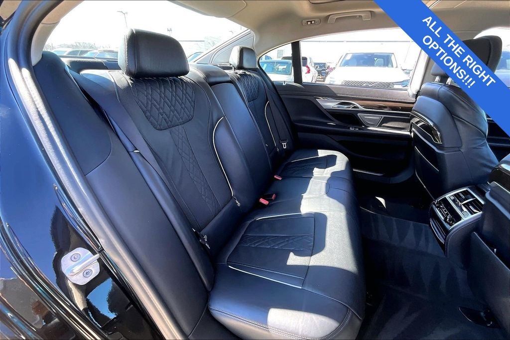 2022 BMW 7 Series 750i xDrive