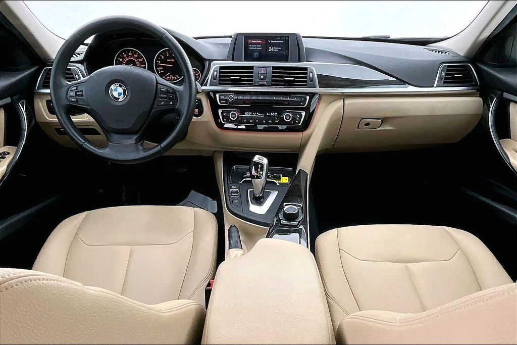 2018 BMW 3 Series 320i