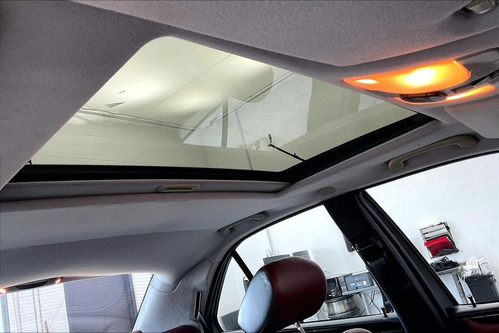 2001 Mercedes-Benz E-Class E 55 AMG® Sport