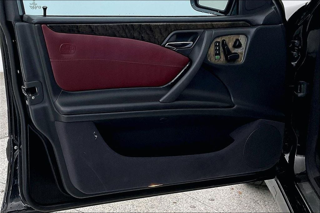 2001 Mercedes-Benz E-Class E 55 AMG® Sport