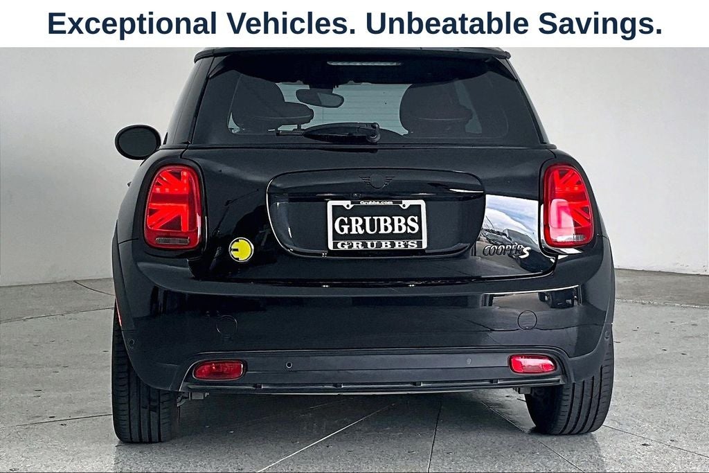 2024 MINI Cooper SE Electric Signature