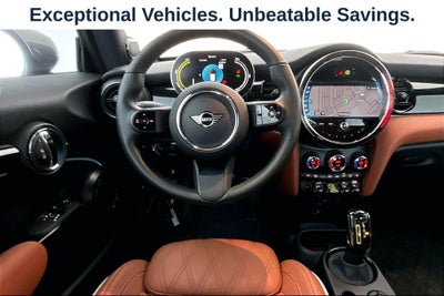 2024 MINI Cooper SE Electric Signature