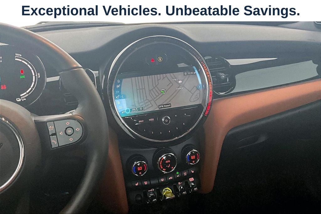 2024 MINI Cooper SE Electric Signature