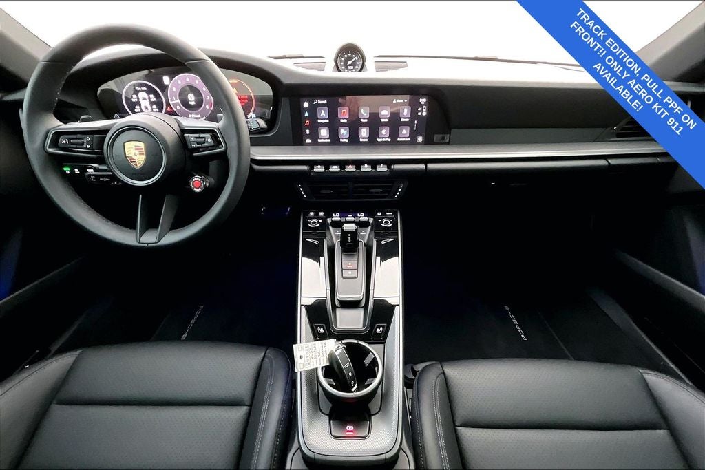 2025 Porsche 911 Carrera