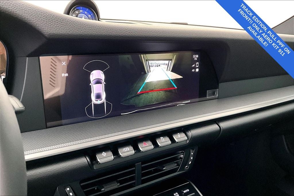 2025 Porsche 911 Carrera