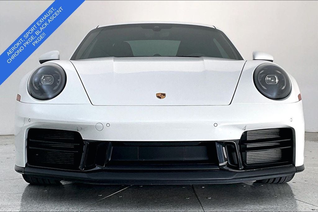 2025 Porsche 911 Carrera