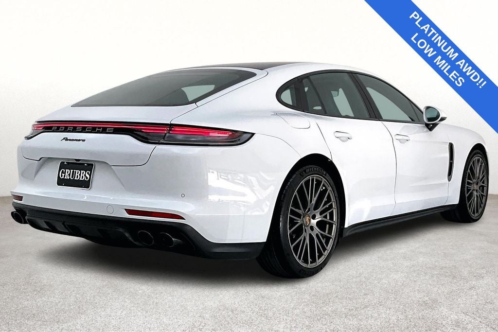 2022 Porsche Panamera 4 Platinum Edition