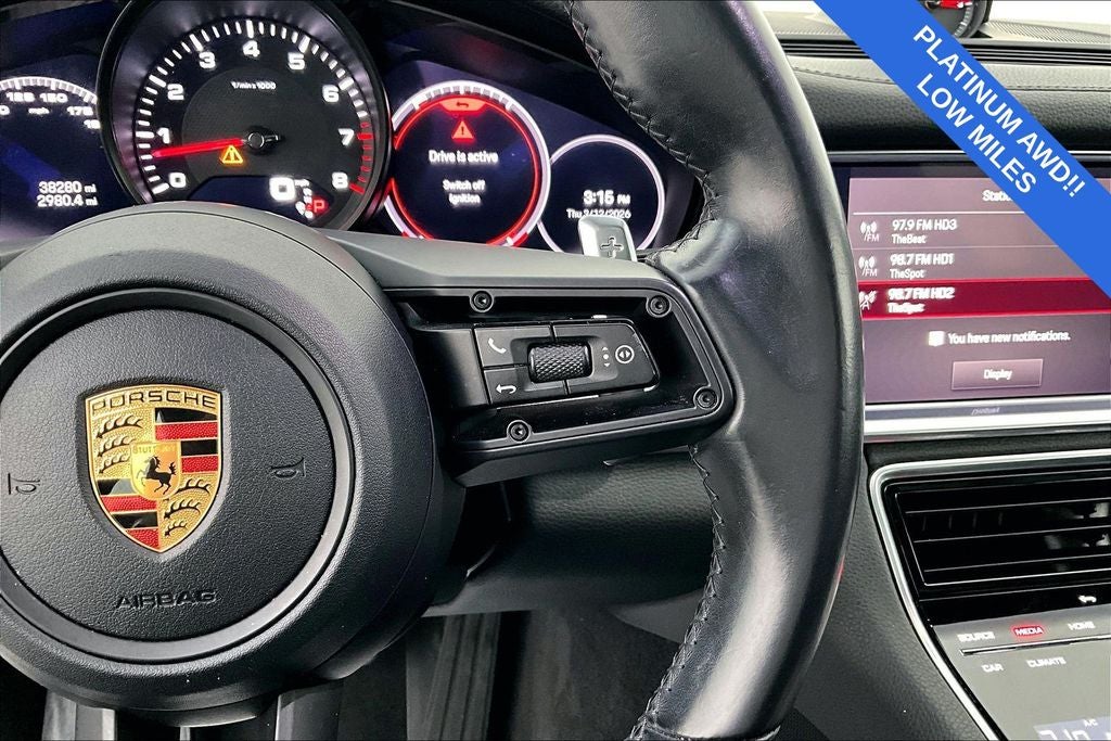 2022 Porsche Panamera 4 Platinum Edition