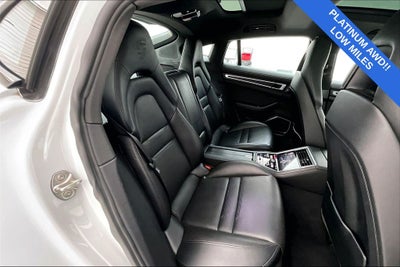 2022 Porsche Panamera 4 Platinum Edition