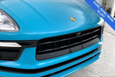 2022 Porsche Macan Base