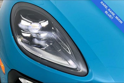 2022 Porsche Macan Base