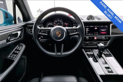 2022 Porsche Macan Base