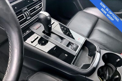 2023 Porsche Macan Base