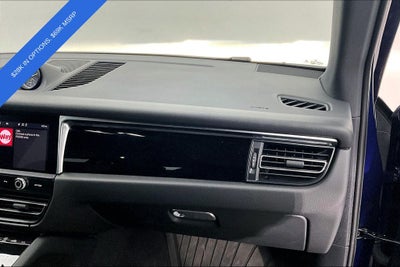 2023 Porsche Macan Base