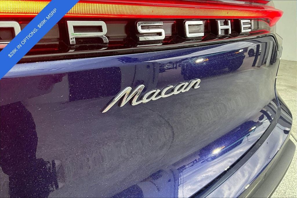 2023 Porsche Macan Base