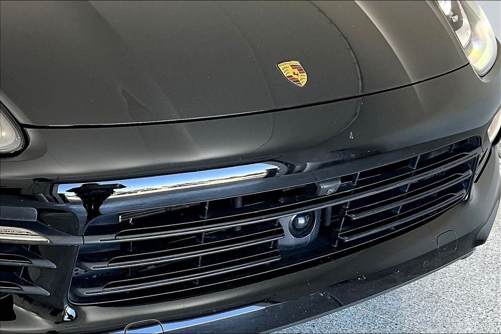 2022 Porsche Cayenne Base