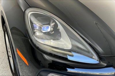 2022 Porsche Cayenne Base