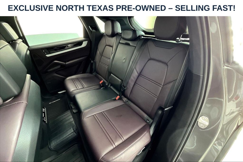 2024 Porsche Cayenne Base