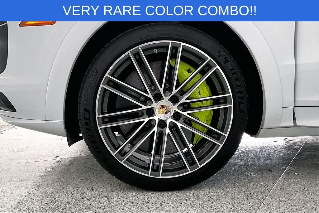 2022 Porsche Cayenne E-Hybrid Turbo S TURBO