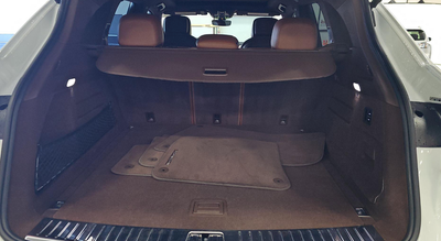 2022 Porsche Cayenne E-Hybrid Turbo S