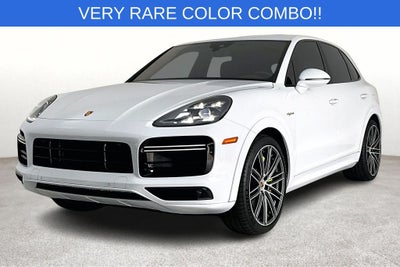 2022 Porsche Cayenne E-Hybrid Turbo S TURBO
