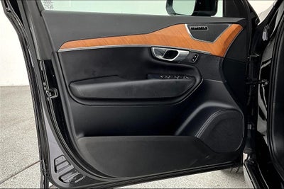 2023 Volvo XC90 B6 Plus 7-Seater