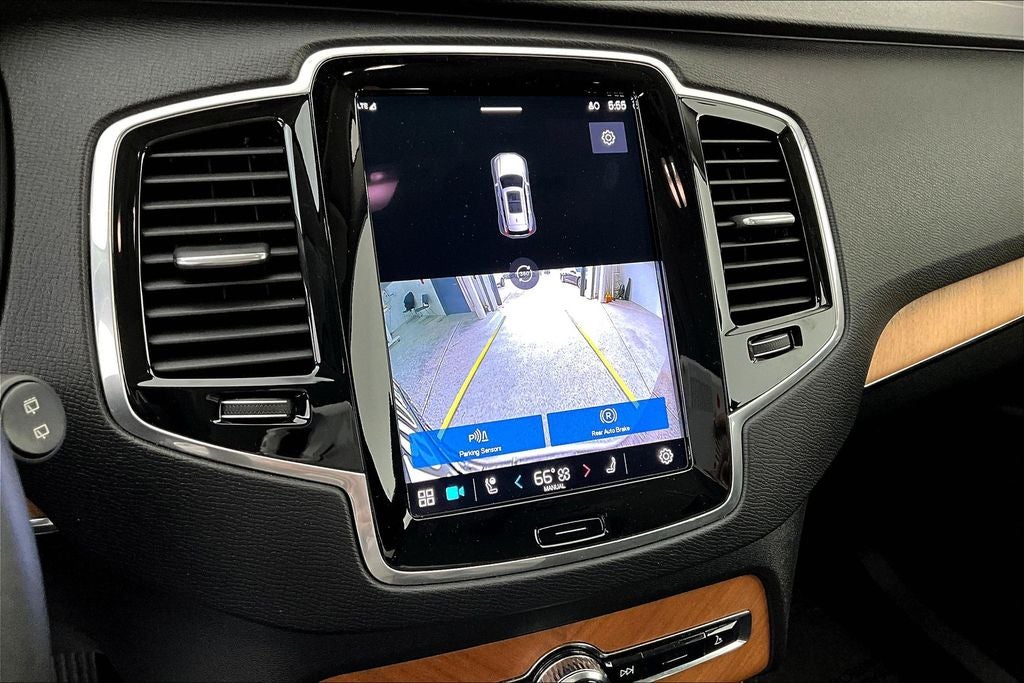 2023 Volvo XC90 B6 Plus 7-Seater