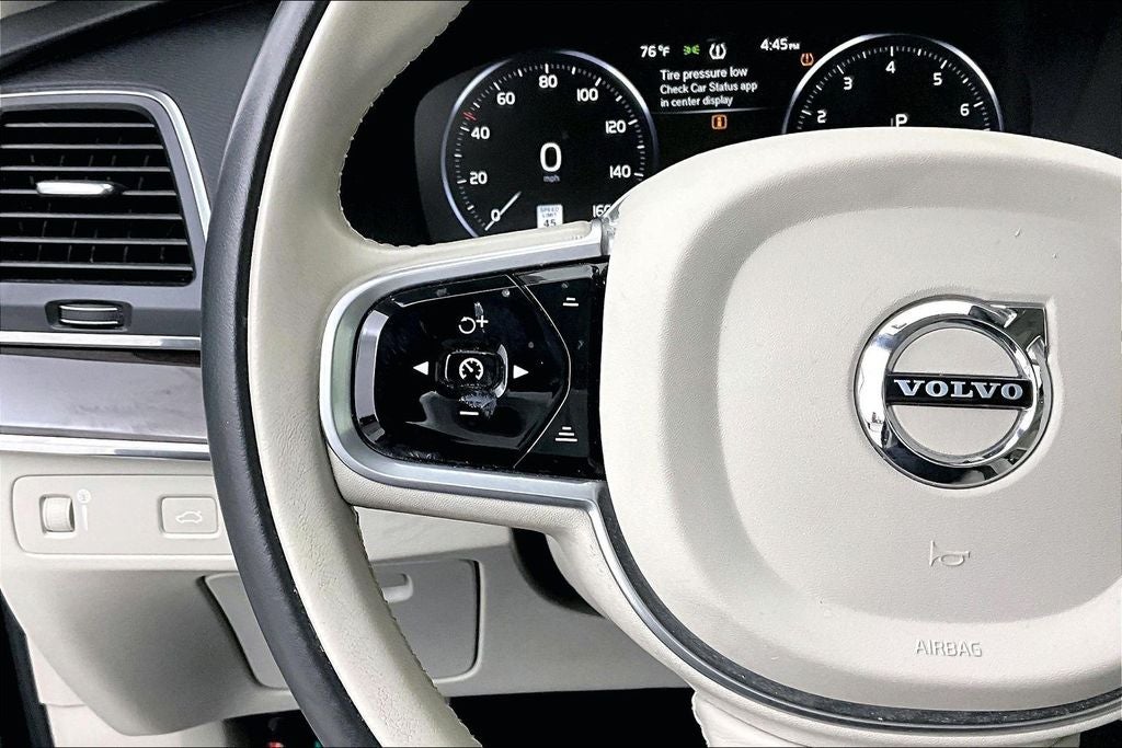 2019 Volvo XC90 T5 Momentum