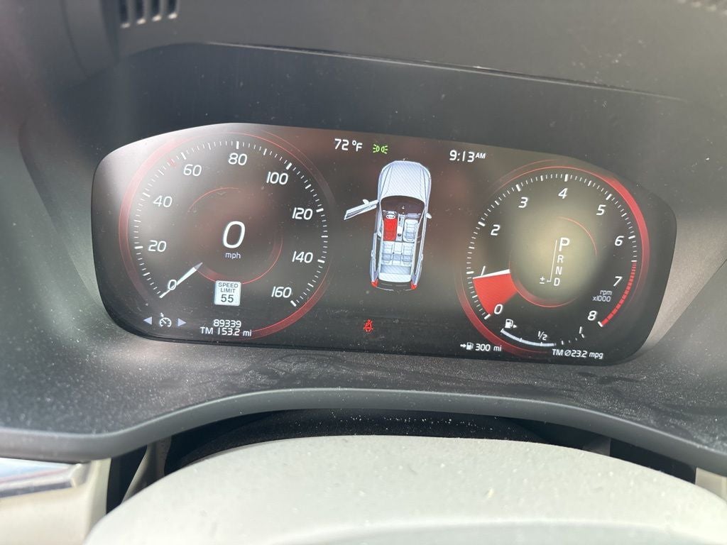 2021 Volvo XC60 T5 Momentum