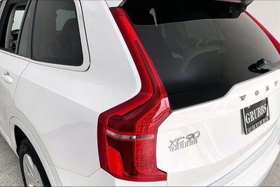 2021 Volvo XC90 T5 Momentum