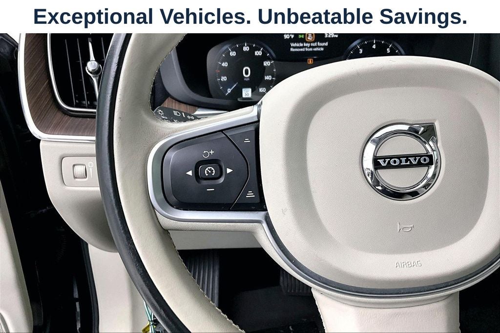 2021 Volvo XC60 T5 Momentum