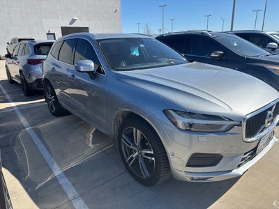 2018 Volvo XC60 T5 Momentum
