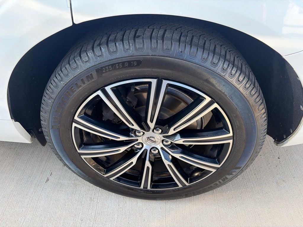 2018 Volvo XC60 T5 Inscription