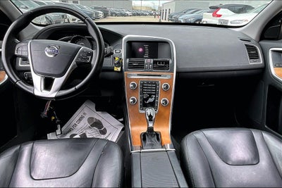 2017 Volvo XC60 T5 Inscription