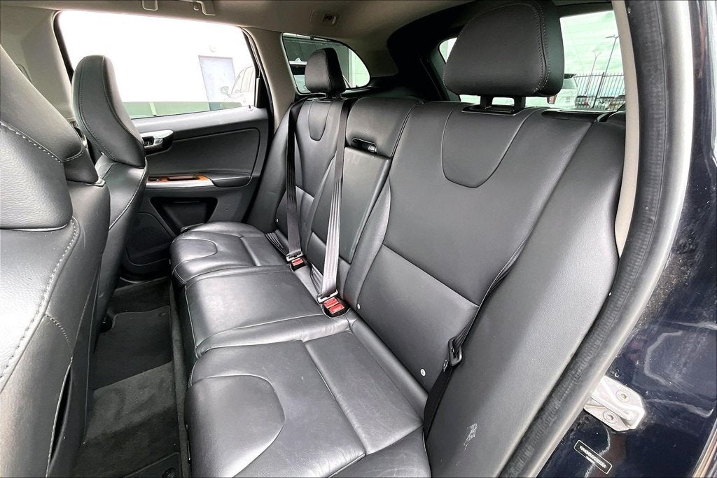 2017 Volvo XC60 T5 Inscription