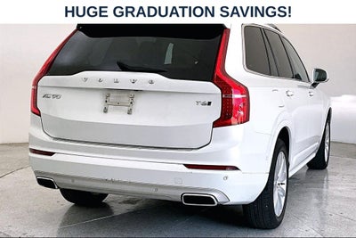2016 Volvo XC90 T6 Momentum