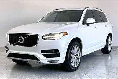 2017 Volvo XC90 T6 Momentum