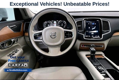 2021 Volvo XC90 T6 Momentum
