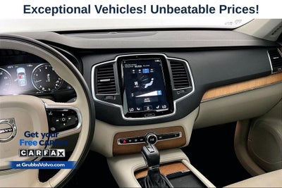 2021 Volvo XC90 T6 Momentum
