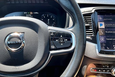 2017 Volvo XC90 T6 Momentum
