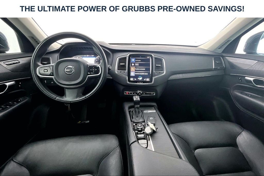 2020 Volvo XC90 T6 Momentum
