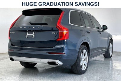 2020 Volvo XC90 T6 Momentum