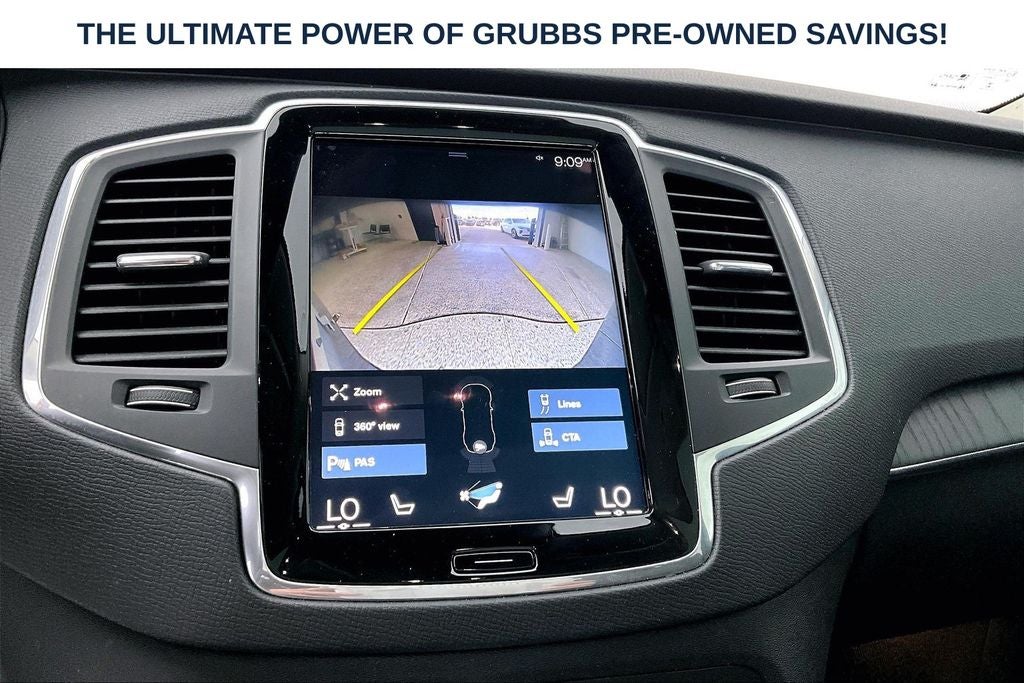2020 Volvo XC90 T6 Momentum
