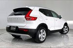 2022 Volvo XC40 Momentum