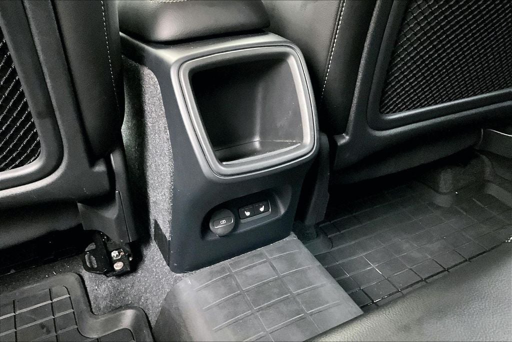 2022 Volvo XC40 Momentum