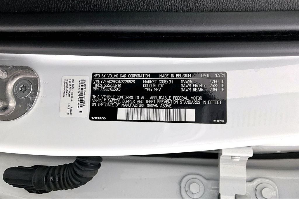 2022 Volvo XC40 Momentum